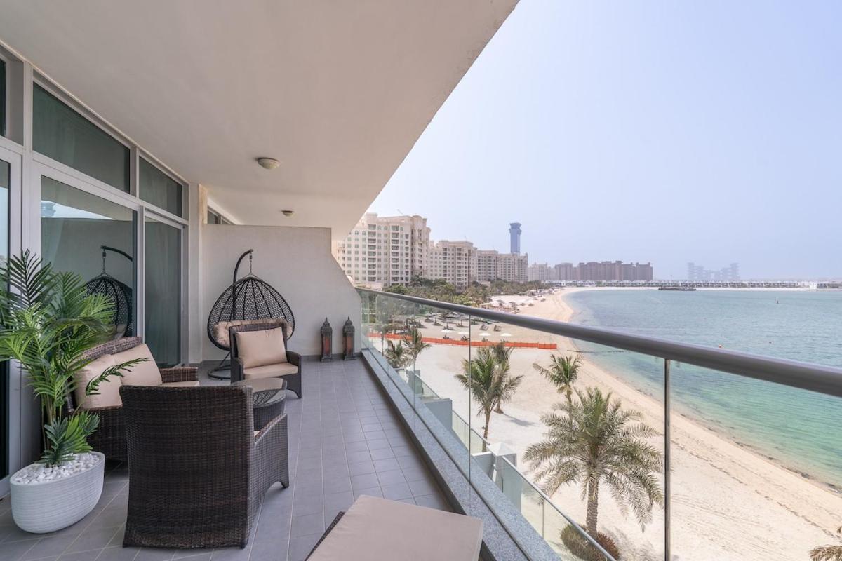 Peaceful And Airy 1-bedroom With The Palm View Apartment *