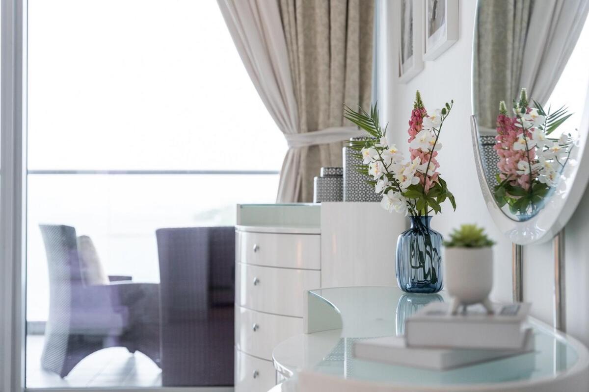 Apartment Peaceful And Airy 1-bedroom With The Palm View *